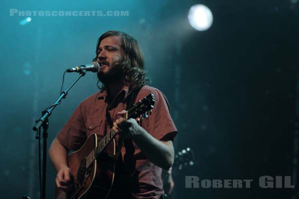 MIDLAKE - 2010-11-04 - PARIS - La Cigale - Eric Pulido